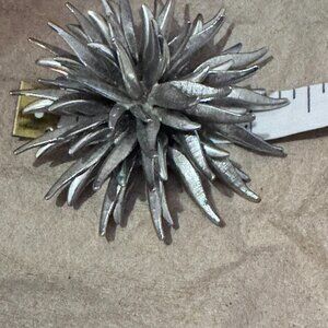Womens Spiky Flower Brooch Pin Silver Statement Clothing Accessories 2.5 in